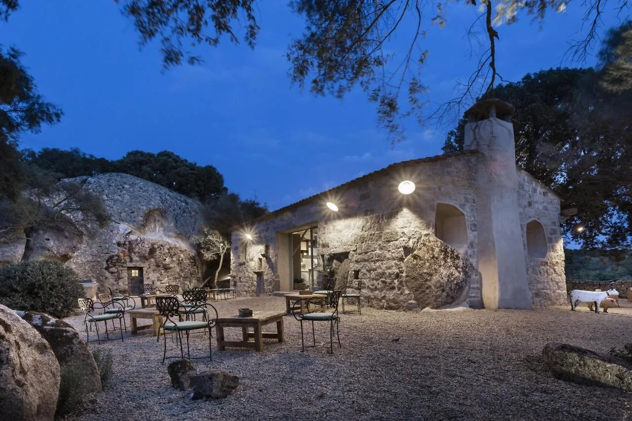 Gallicantu Stazzo Retreat Luogosanto 4*,  Italy
