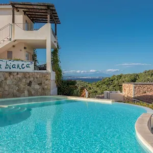 4* Appart hôtel Ea Bianca